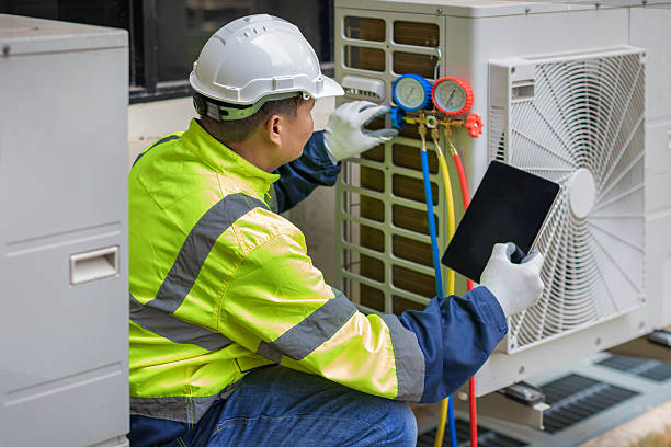 Professional Ductwork Repair technician working in Garrison, TX